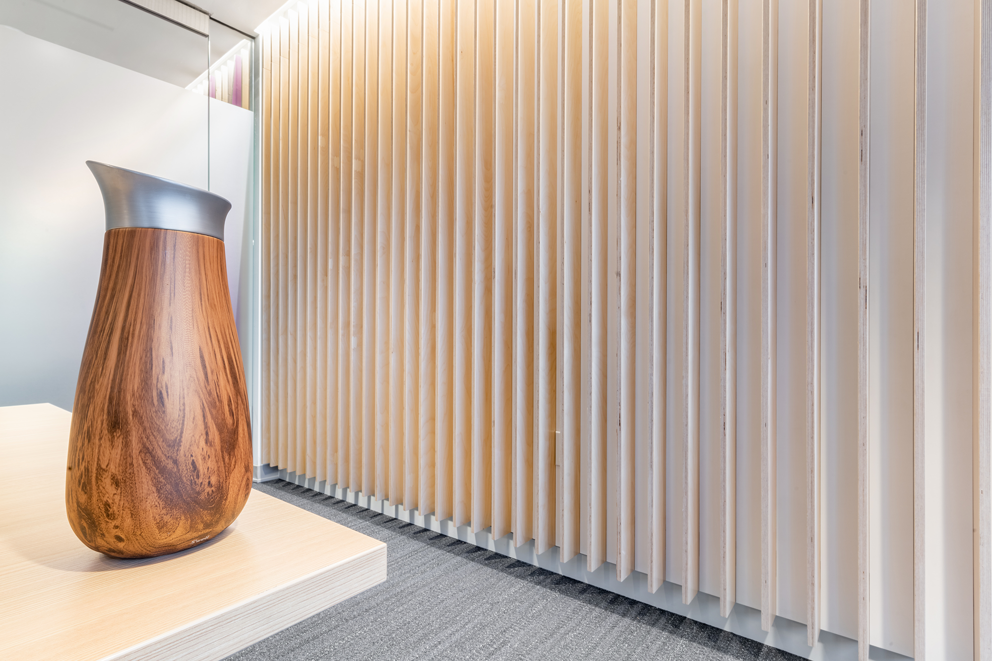 Slat Wall by Mak